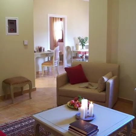 Zaggou Hotel apartamentowy Amfikleia