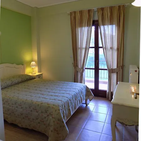 Zaggou Hotel apartamentowy Amfikleia